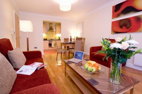 Redcliffe Bristol Serviced Apartments Lounge